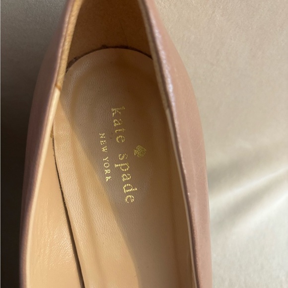 Kate Spade Tan and Black Wedge Heels - Picture 2 of 6